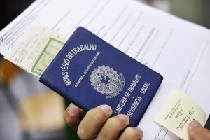 Saiba como encontrar uma vaga de emprego temporário no Brasil