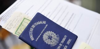 encontrar uma vaga de emprego temporário
