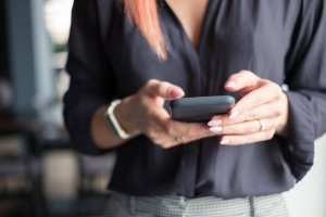 Trabalha com vendas online? Conheça esse app de controle de estoque e caixa