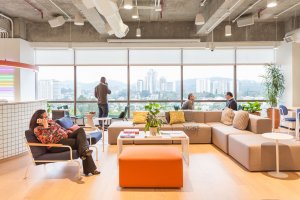Saiba como funciona o WeWork no Brasil, um coworking para trabalho online