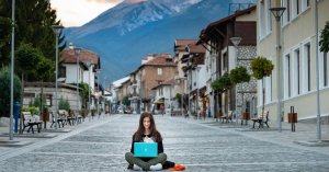 Pense nessas 5 dicas para viajar barato quando for se tornar um nômade digital